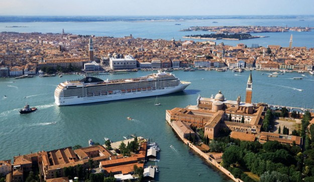 Venecia dice basta a los cruceros
